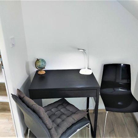 Appartement T3 "Yuca" Hyper Centre D'Ernée Exterior photo